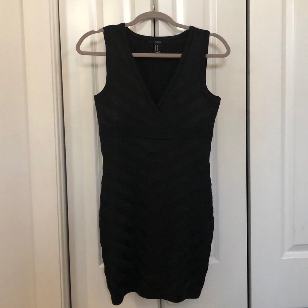 Black Bodycon Dress